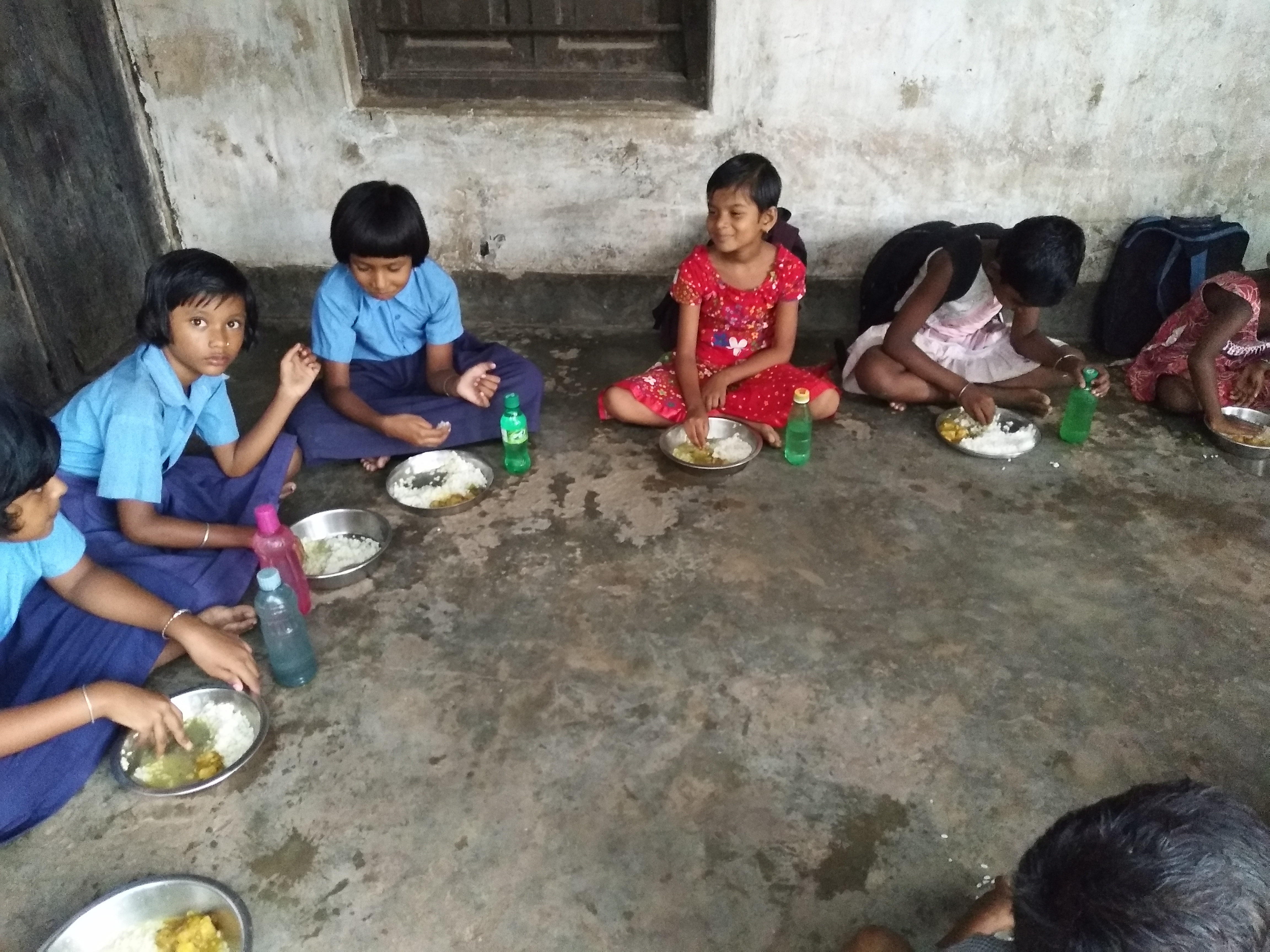 TCWA Provides Food to Poor Children